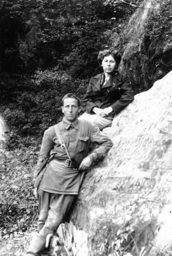 молодожены Степан и Ольга Зайцевы, 16 сентября 1941 г.